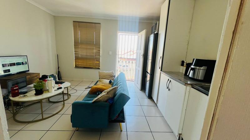 1 Bedroom Property for Sale in Kuilsrivier Industria Western Cape